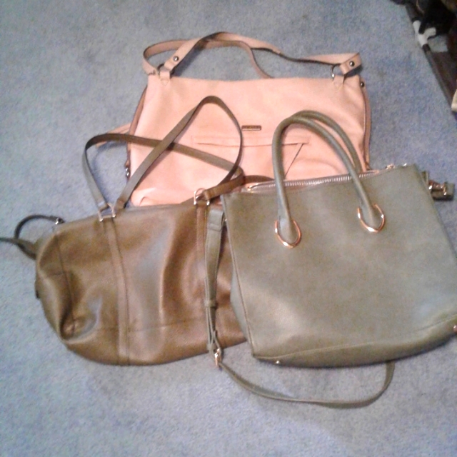 3 Purses